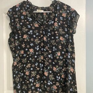 Floral Ruffle Sleeve Blouse - Black